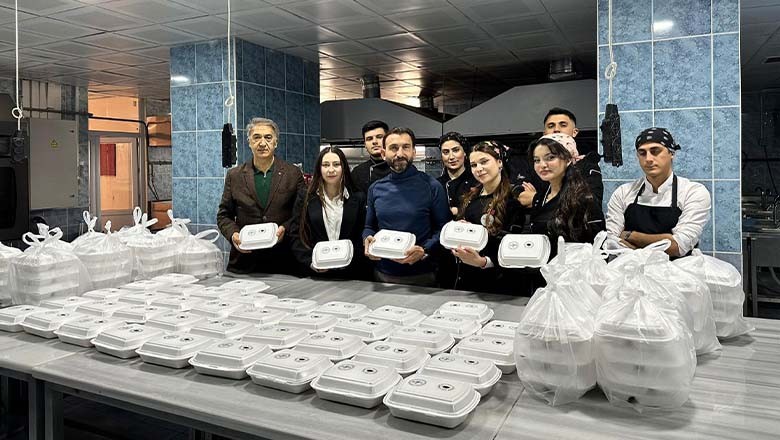 BUBFA'dan İhtiyaç Sahiplerine Sıcak Yemek BUBFA'dan İhtiyaç Sahiplerine Sıcak Yemek