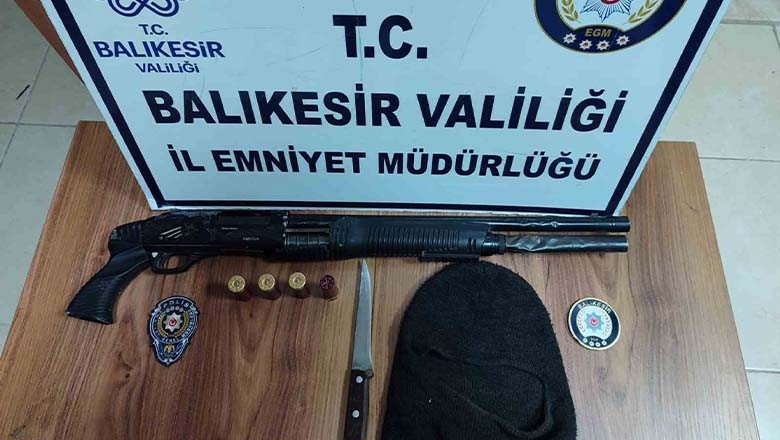 Balıkesir Emniyeti'nden Suçla Mücadelede Büyük Başarı Balıkesir Emniyeti'nden Suçla Mücadelede Büyük Başarı