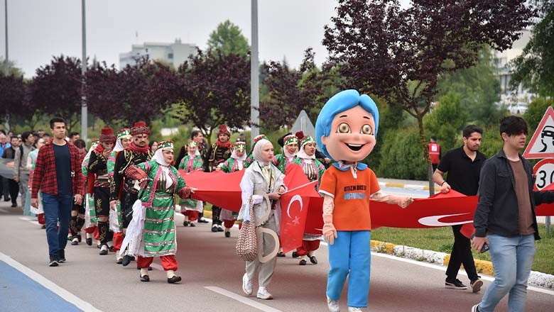 Balıkesir, Türkiye’nin Öğrenci Başkentleri Arasında! Balıkesir, Türkiye’nin Öğrenci Başkentleri Arasında!