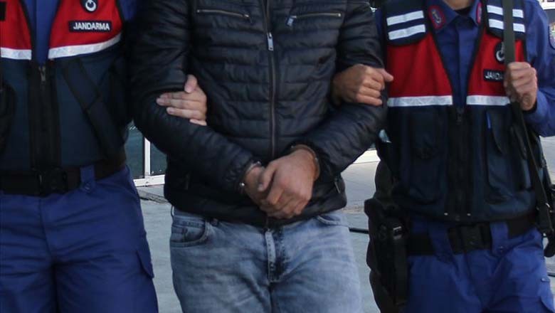Balıkesir'de Jandarma 1 Haftada 401 Kişi Yakaladı Balıkesir'de Jandarma 1 Haftada 401 Kişi Yakaladı