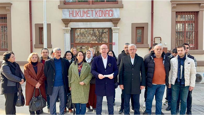 CHP’li Sarı: "Erdek'in Adalet Sorunu Devam Ediyor" CHP’li Sarı: "Erdek'in Adalet Sorunu Devam Ediyor"