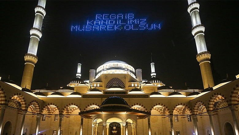 Regaip Kandili Nedir? Regaip Kandili Ne Zaman?