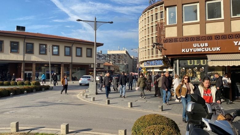 Balıkesir'de Havalar Baharı Aratmıyor