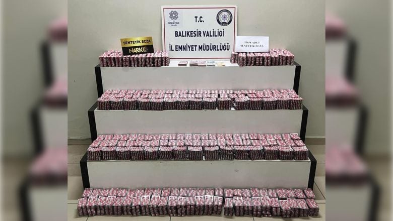 Balıkesir'de Narkotik Operasyonu: 32 Bin Sentetik Hap Ele Geçirildi