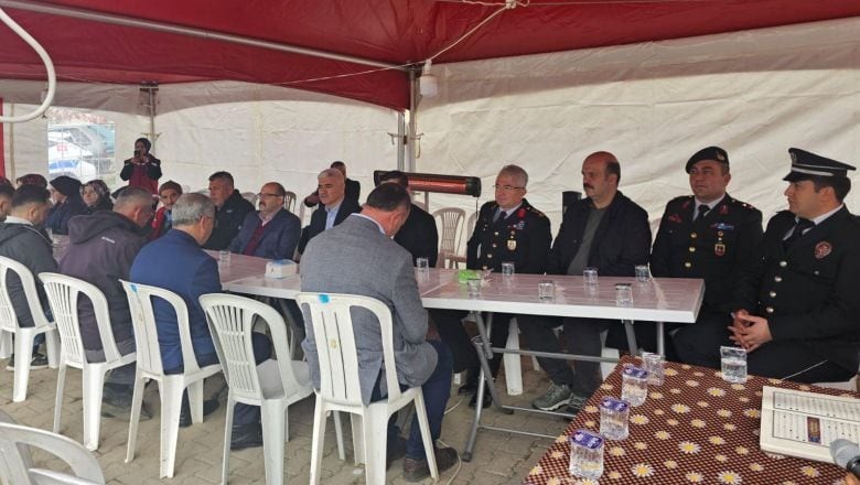 Şehit Polis Memuru İçin İvrindi’de Bir Araya Gelindi