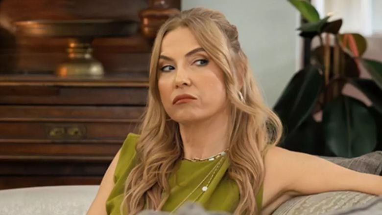 Sır Gibi Sakladığı Sevgilisi Ortaya Çıktı!