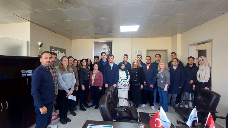 Tekstil ve Otomotiv Bölümü Balıkesir'de Bir Arada