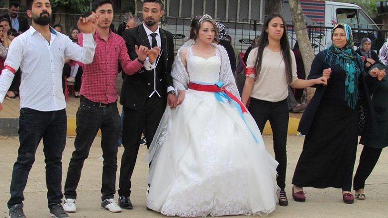 Balıkesir Düğünlerinde Ne Çalar?