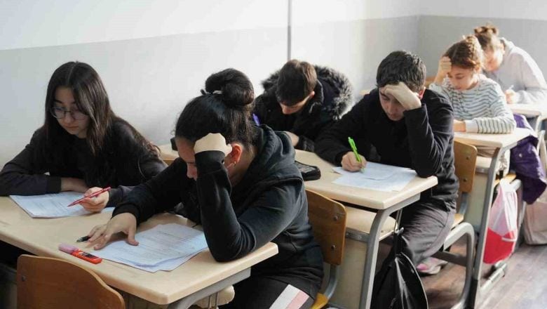 2025 Nisan Ara Tatili Ne Zaman Başlıyor?