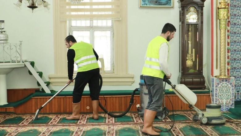 Burhaniye’de Camiler Ramazan’a Hazırlanıyor