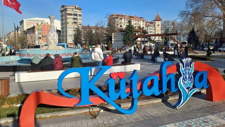 Kütahya İlinin Kaç İlçesi Var ve En Büyük İlçeleri Hangileri?