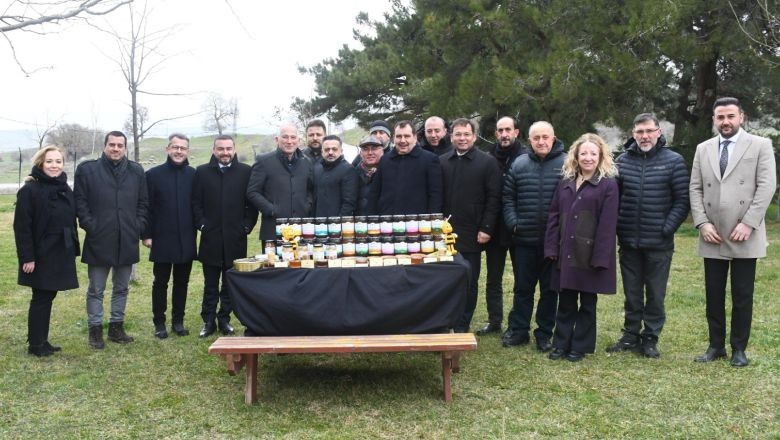 Büyükşehir Tarımsal Üretim Tesislerini Tanıttı