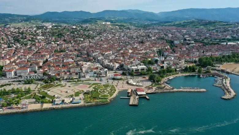 Yalova İlinin Kaç İlçesi Var ve En Büyük İlçeleri Hangileri?