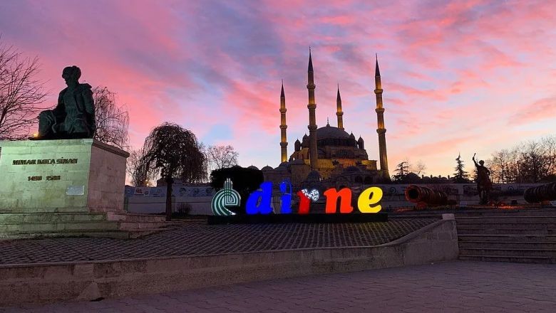 Edirne İlinin Kaç İlçesi Var ve En Büyük İlçeleri Hangileri?