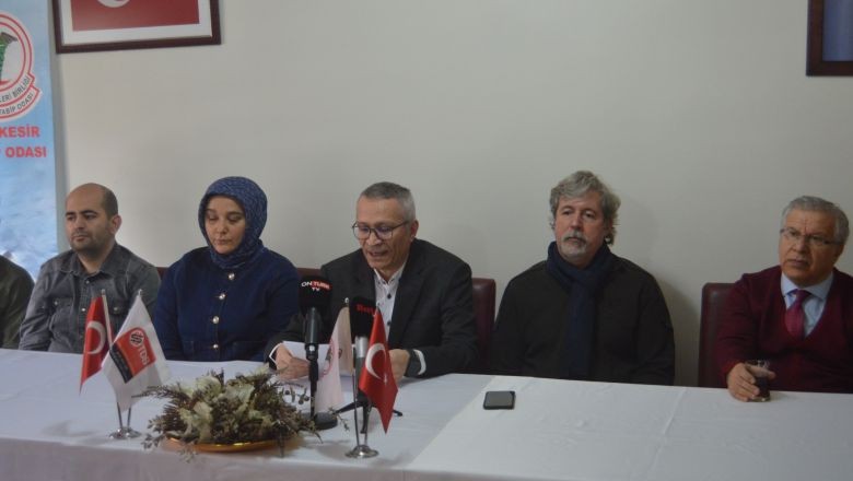 "Öldürmez misin! Gırtlağına Yapışın!"