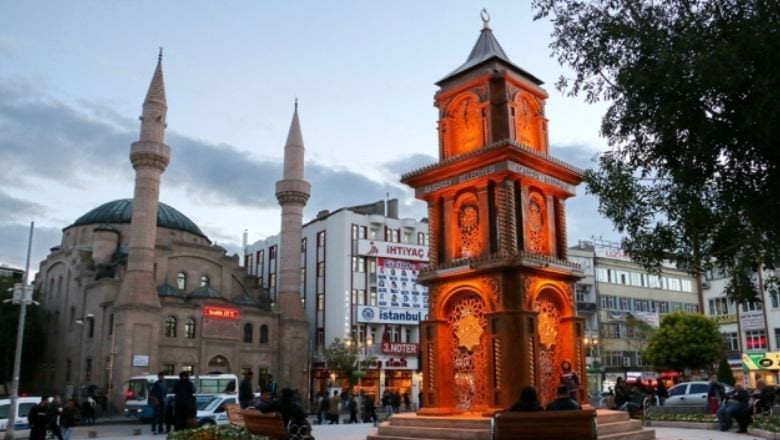 Aksaray İlinin Kaç İlçesi Var ve En Büyük İlçeleri Hangileri?