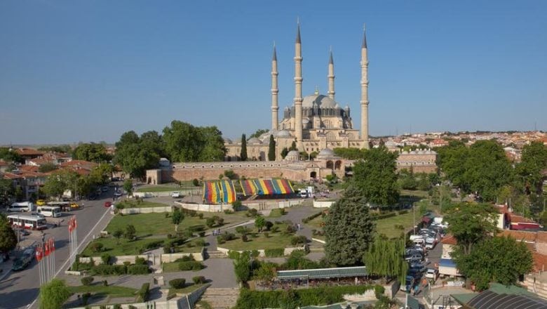 Edirne İlinin Kaç İlçesi Var ve En Büyük İlçeleri Hangileri?