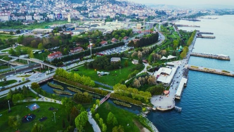 Kocaeli İlinin Kaç İlçesi Var ve En Büyük İlçeleri Hangileri?