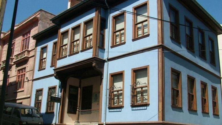 Balıkesir'deki Bu Evler Yüzyıllık Hikaye Taşıyor
