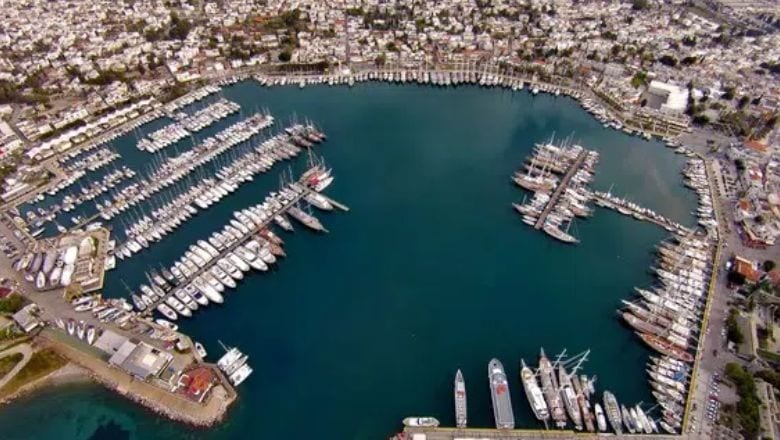 Muğla İlinin Kaç İlçesi Var ve En Büyük İlçeleri Hangileri?