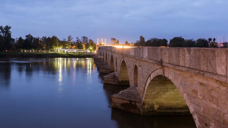 Edirne İlinin Kaç İlçesi Var ve En Büyük İlçeleri Hangileri?