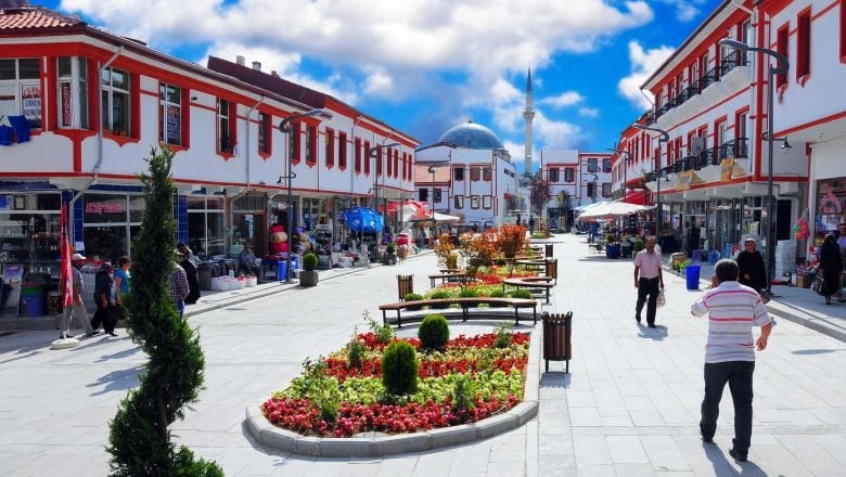 Yozgat İlinin Kaç İlçesi Var ve En Büyük İlçeleri Hangileri?