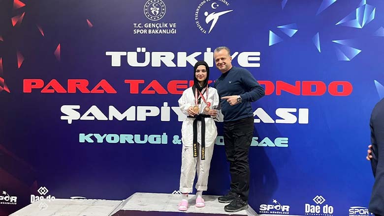 BAÜN Öğrencisi Yavaş, Taekwondo Şampiyonası’nda Türkiye 3.’sü Oldu BAÜN Öğrencisi Yavaş, Taekwondo Şampiyonası’nda Türkiye 3.’sü Oldu