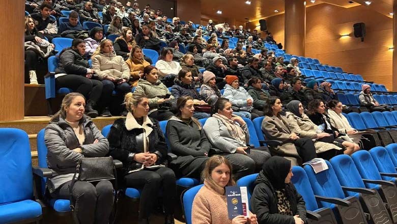 Balıkesir’de Bağımlılıkla Mücadelede Farkındalık Eğitimi! Balıkesir’de Bağımlılıkla Mücadelede Farkındalık Eğitimi!