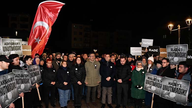 Balıkesir’de Kahramanmaraş Depremi Anma Töreni Balıkesir’de Kahramanmaraş Depremi Anma Töreni