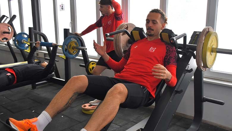Balıkesirspor, Çayelispor Maçı İçin Hazırlıklarını Sürdürüyor! Balıkesirspor, Çayelispor Maçı İçin Hazırlıklarını Sürdürüyor!