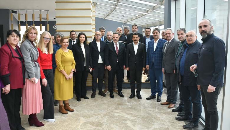 Bir Efsane Vali Daha Geliyor Bir Efsane Vali Daha Geliyor