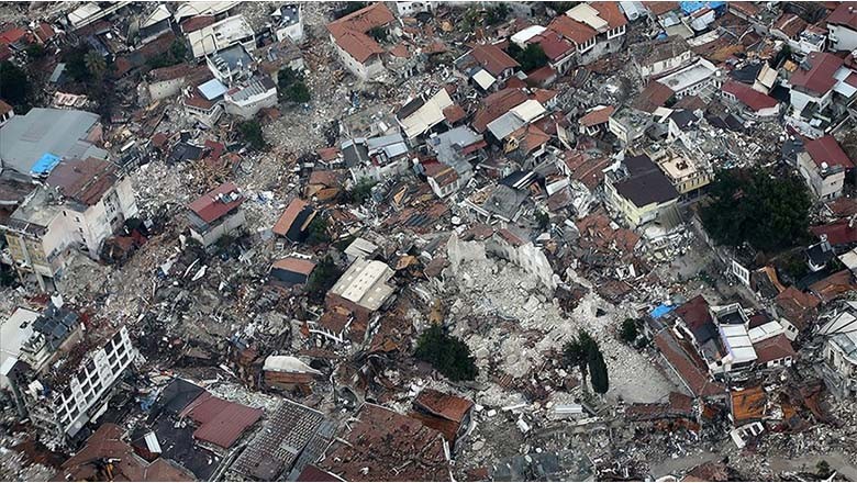 Birleşik Kamu-İş: "Depremzedelere Verilen Sözler Tutulmadı" Birleşik Kamu-İş: "Depremzedelere Verilen Sözler Tutulmadı"