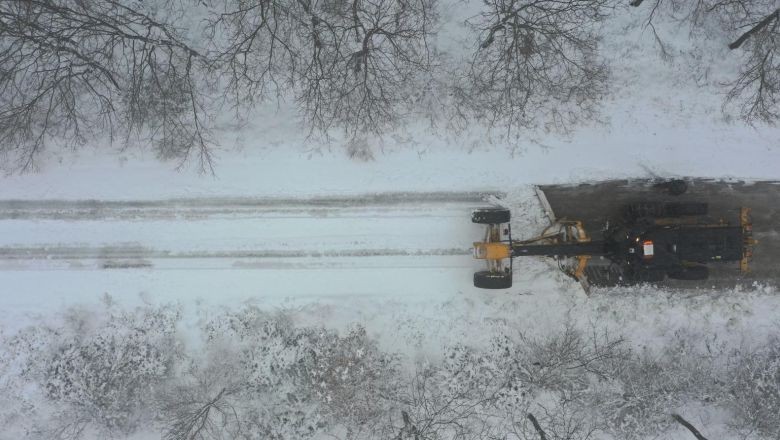 13 İlçede 150 Mahalle ve Grup Yolu Açıldı