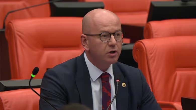 CHP'li Sarı'dan Çevre Bakanı Murat Kurum'a Balıkesir'in Çevre Sorunları Raporu CHP'li Sarı'dan Çevre Bakanı Murat Kurum'a Balıkesir'in Çevre Sorunları Raporu