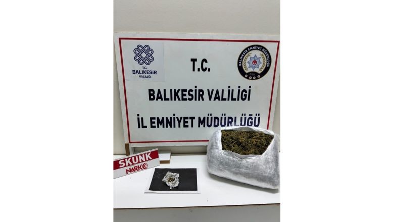 Edremit’te Narkotik Operasyonu: 696 Gram Skunk Ele Geçirildi