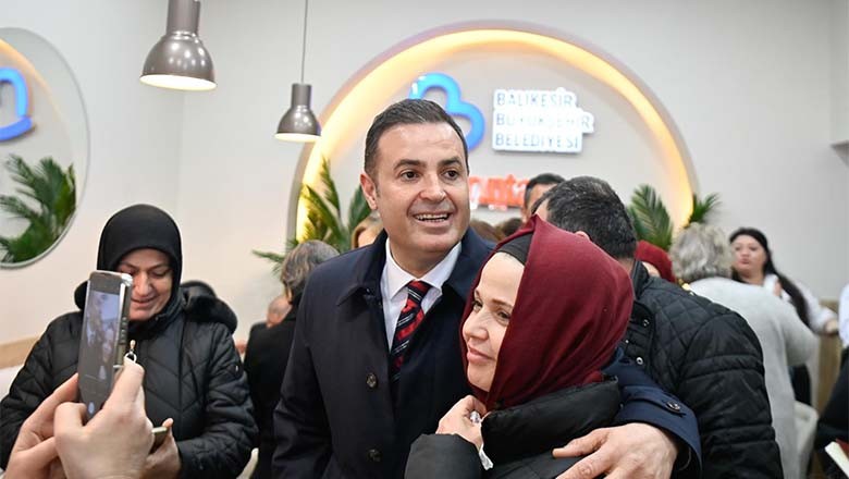 Fırıntaş Glütensiz Kafe Market Hizmete Açıldı Fırıntaş Glütensiz Kafe Market Hizmete Açıldı
