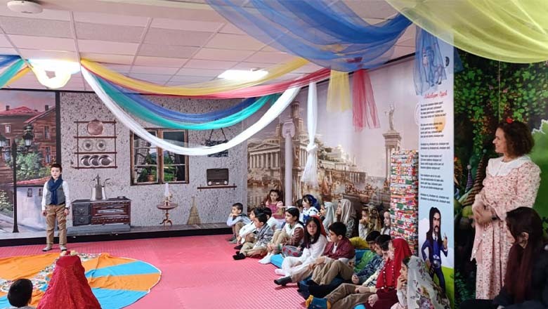 Karesi’de Dünya Masal Anlatma Günü Renkli Etkinliklerle Kutlandı Karesi’de Dünya Masal Anlatma Günü Renkli Etkinliklerle Kutlandı