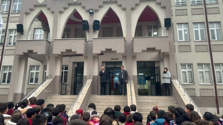 Karesi’de İkinci Dönem Başladı: Öğrenciler Ders Başı Yaptı Karesi’de İkinci Dönem Başladı: Öğrenciler Ders Başı Yaptı