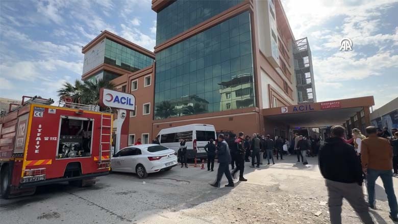 Özel Hastanede Yangın, Hastalar Tahliye Edildi Özel Hastanede Yangın, Hastalar Tahliye Edildi