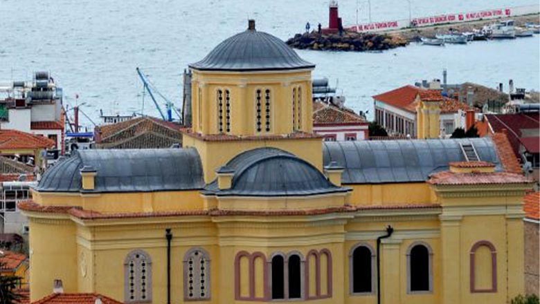 Taksiyarhis Kilisesi (Aya Nikola Kilisesi) Taksiyarhis Kilisesi (Aya Nikola Kilisesi)