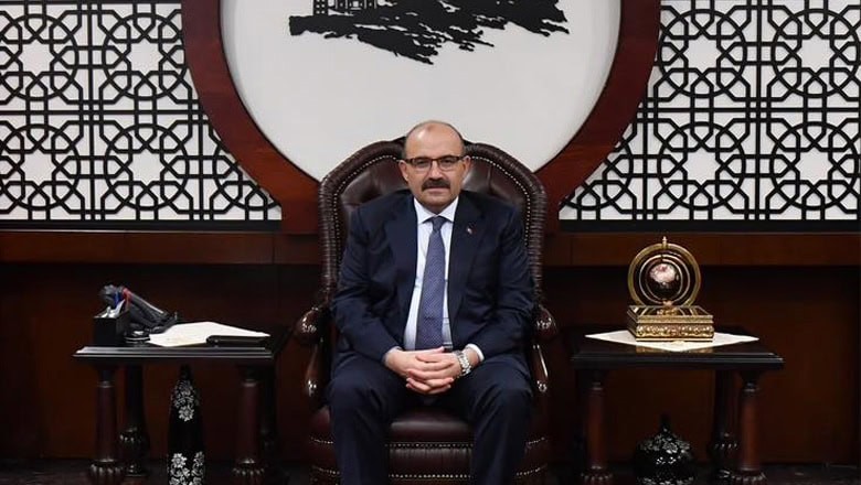 Vali İsmail Ustaoğlu 1-7 Mart Yeşilay Haftasını Kutladı Vali İsmail Ustaoğlu 1-7 Mart Yeşilay Haftasını Kutladı