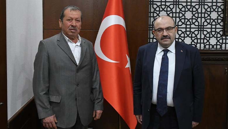Vali İsmail Ustaoğlu Muhtarlarla Buluştu Vali İsmail Ustaoğlu Muhtarlarla Buluştu