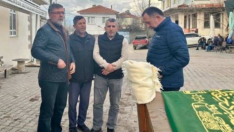 Kepsut'ta Eski Muhtar Ebediyete Uğurlandı