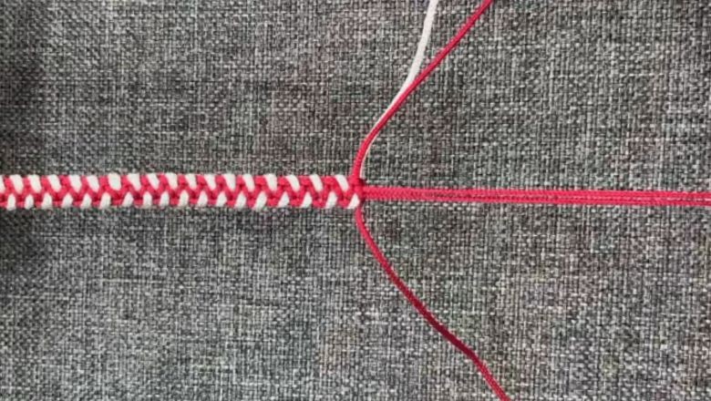 Balıkesir’de Örgü Bileklik Modası