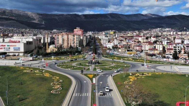 K.Maraş İlinin Kaç İlçesi Var ve En Büyük İlçeleri Hangileri?