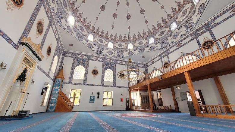 Bandırma'da 150 Yıllık Camii
