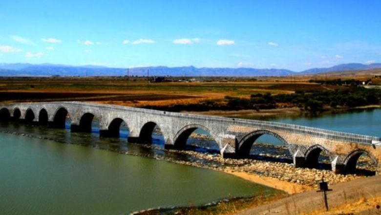 Muş İlinin Kaç İlçesi Var ve En Büyük İlçeleri Hangileri?