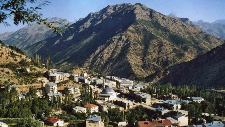 Hakkari İlinin Kaç İlçesi Var ve En Büyük İlçeleri Hangileri?