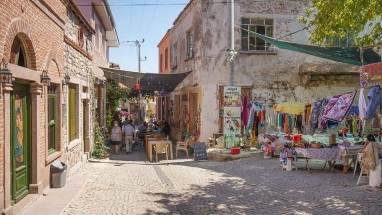 Balıkesir'de Fotoğraf Çekimi İçin Uygun Taş Evler