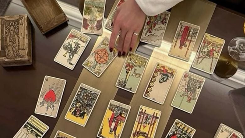 26 Mart 2025 Tarot Açılımı: Değişim Kapıda!